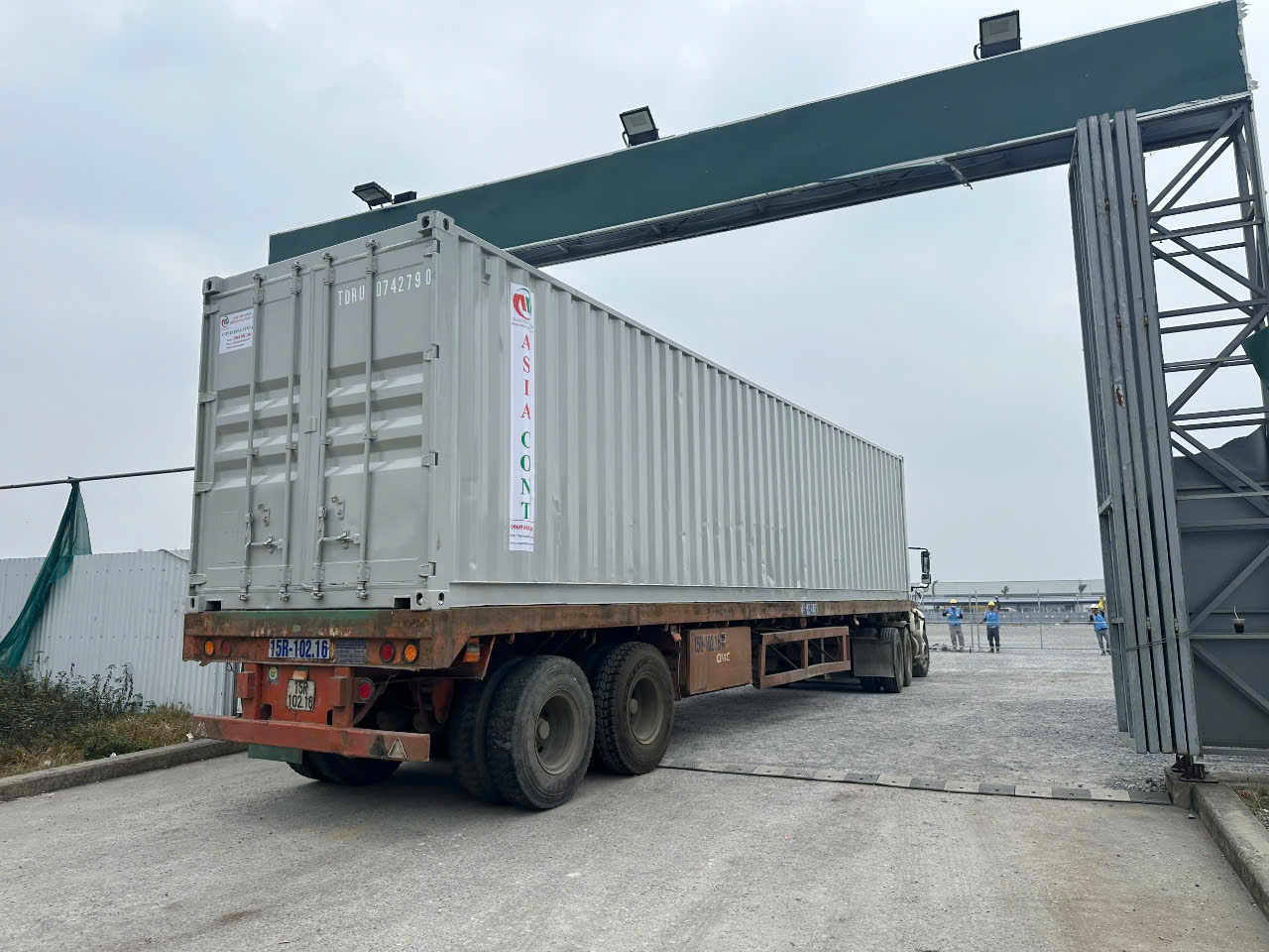 Asia Container contributes a small part with contractor Tang Tien Vina to construct at Trang Due Industrial Park, Hai Phong